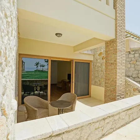 Kandia's Castle & Thalasso Nafplio Resort